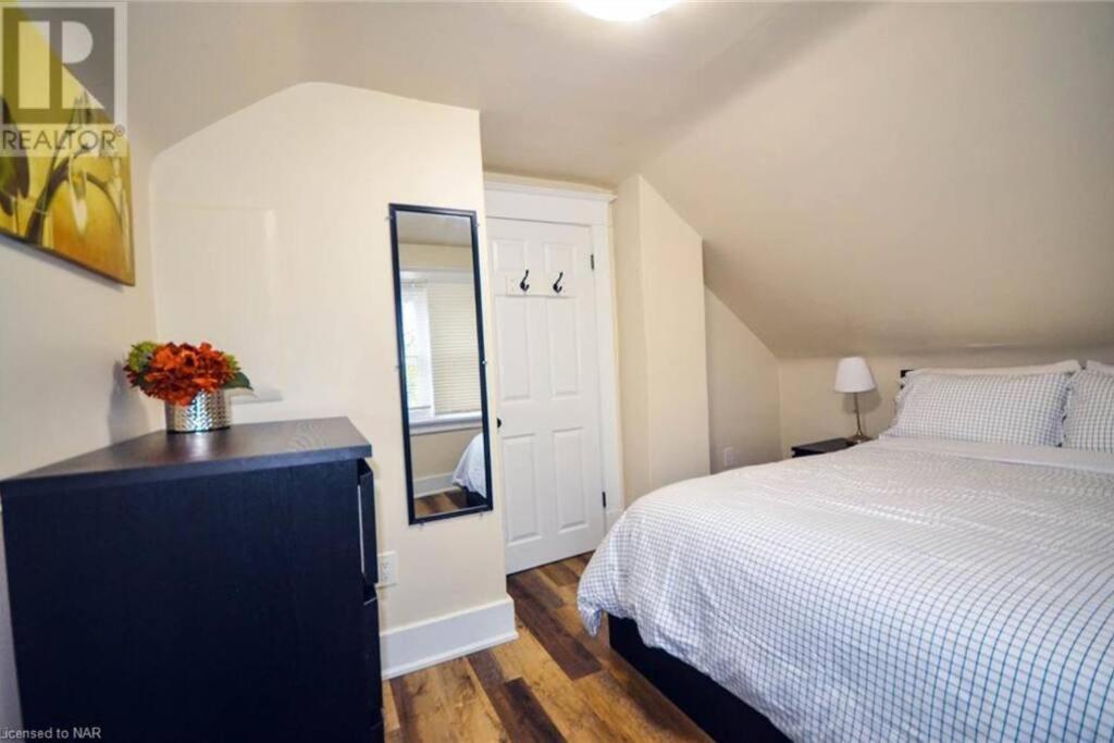 Casa vacanze Cozy 3 Bedroom Downtown With Complimentary Breakfast Delivered Daily To The *